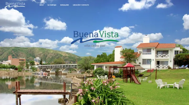 Captura del sitio web de Buena Vista Bungalows (2014), desarrollado por GrupoNexus